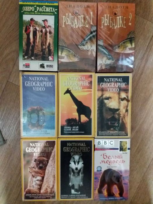 Видеокассеты серии BBC Голубая планета в мире животных