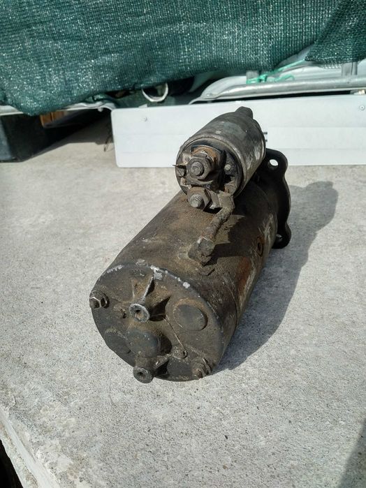 Motor de arranque Bosch 24V Nissan Atleon