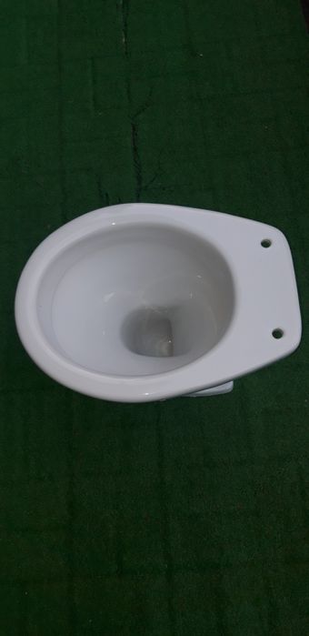 Muszla sedesowa Roca + deska gratis