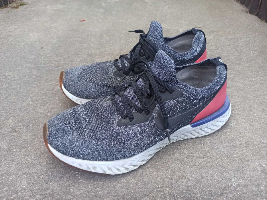 Nike epic react flyknit  rozmiar 43 45 29cm