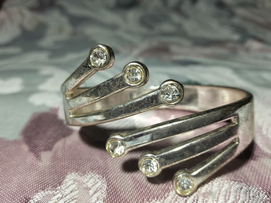 Pulseira metálica grossa