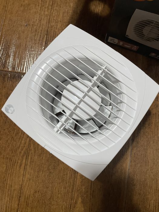 Ventoinha para Casa de Banho