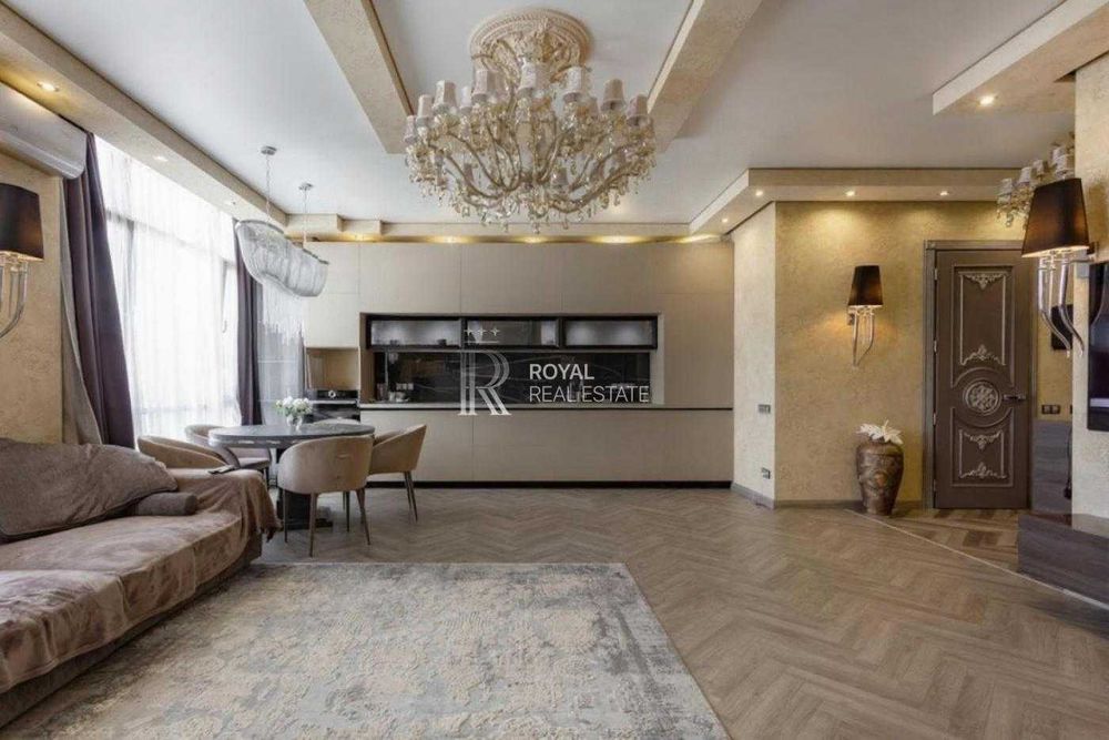 Продаж 3-кімнатна квартира Київ ЖК «Новопечерські Липки» 100 м² 5 поверх Авторський дизайн SPA Басейн Охорона Генератор Підземний Києва