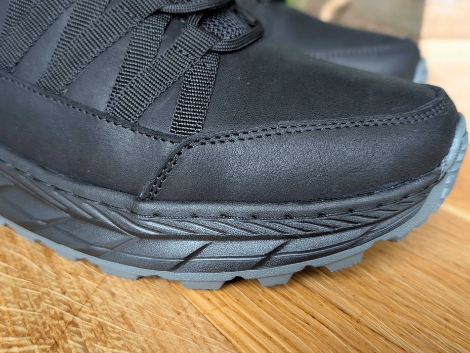 Зимові чоловічі напівчеревики кросівки натуральна шкіра прошиті легкі