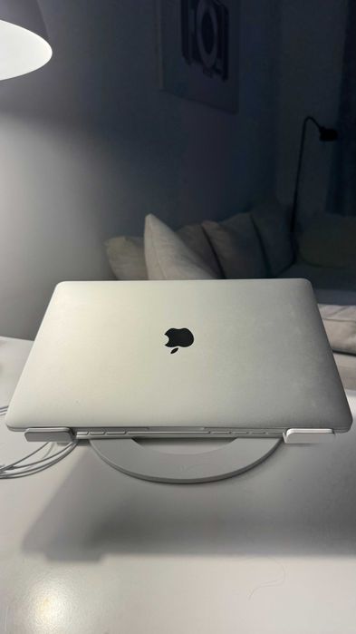 Laptop Apple MacBook Pro 13” (2019) – i5, 8GB, Retina