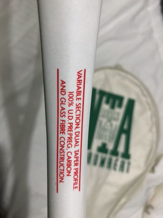 Raquetes de tenis em fibra e aluminio