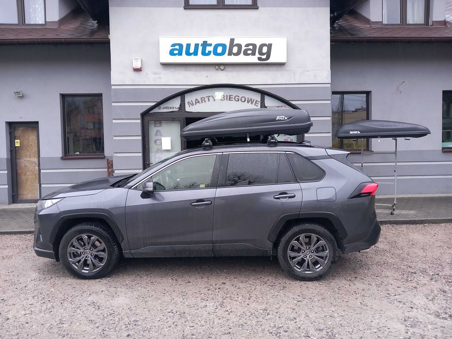 Holenderski box dachowy Inter Pack Traxer 6.6 , solidny 410 litrów