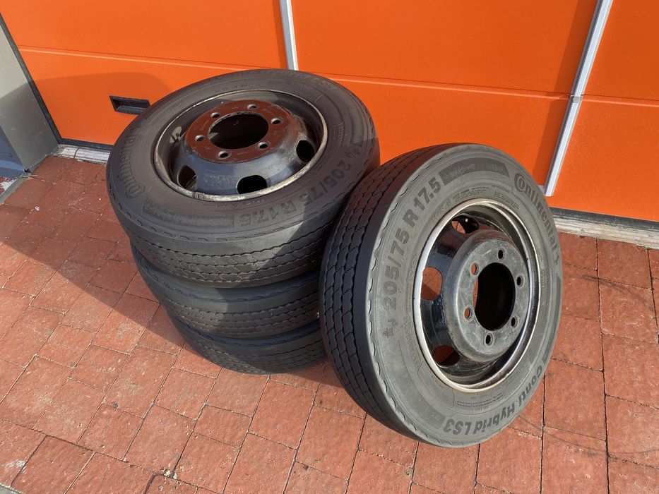 Колеса взборі 17.5 на mercedes iveco  rex vario 814 диски резина