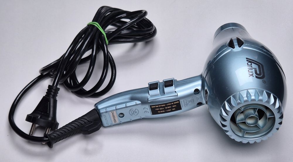 Profesjonalna Suszarka Do Włosów Z Jonami Parlux Advance