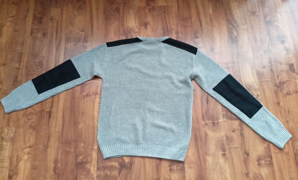 Swetr 158/164 H&M . Stan idealny!