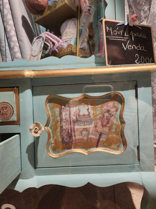 Vitrine de montra de ret rosaria