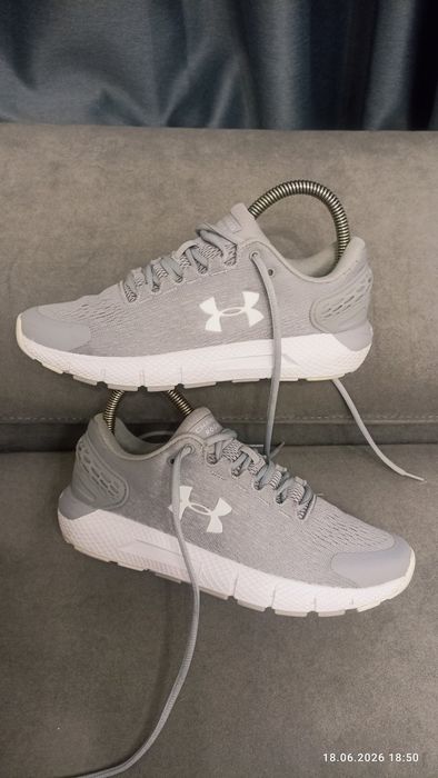 Кросівки Under Armour Charger Rogue 2