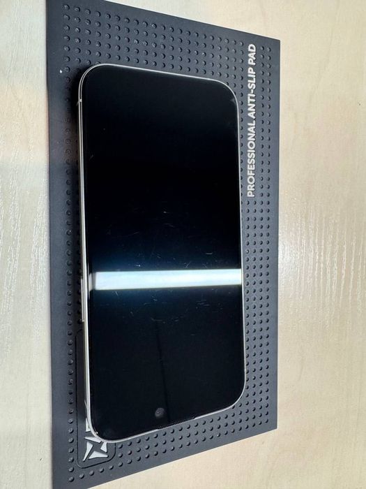 Продам Apple 15 pro