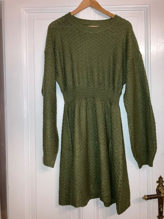 Sukienka dzianinowa damska