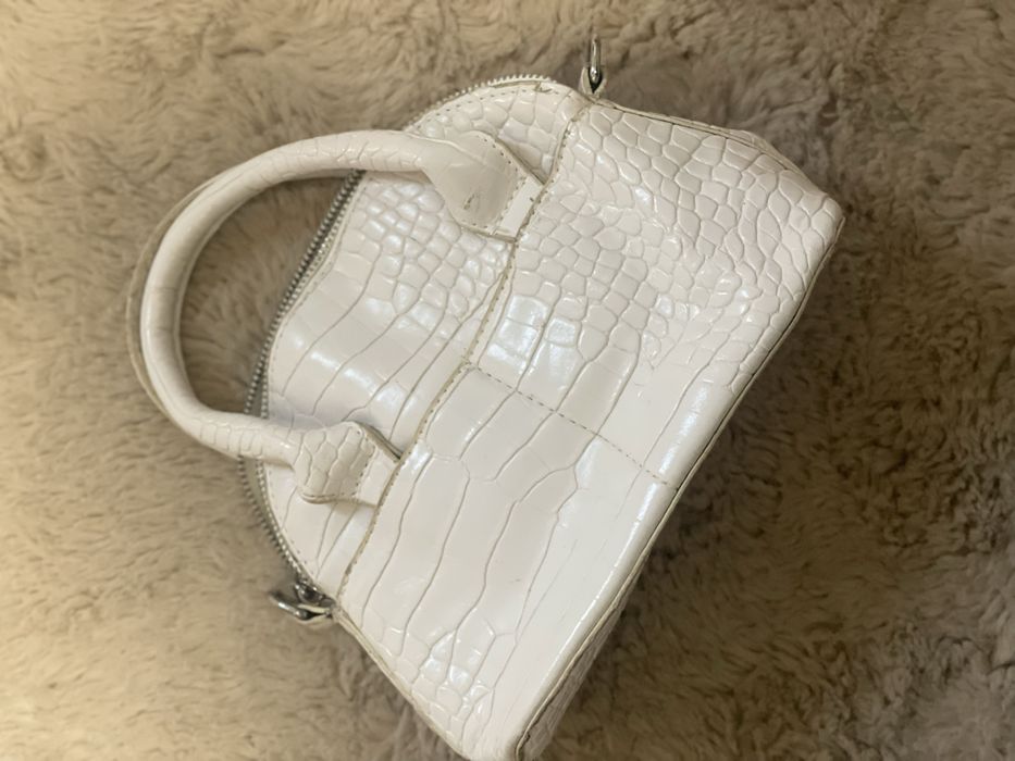 Продаю жіночу сумку