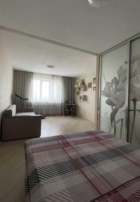 Продам 1к квартиру 50м2 в ЖК Любови Малой, евроремонт SM