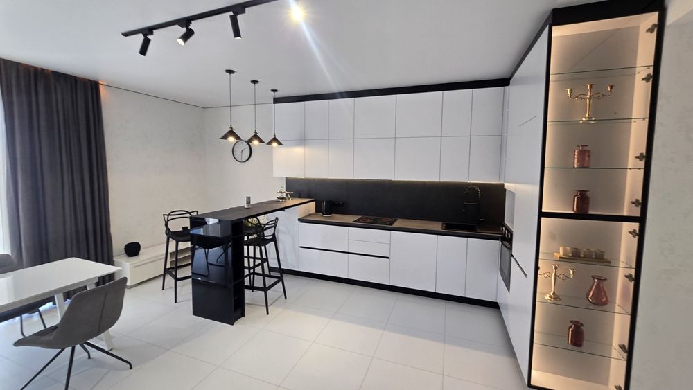 Червоный Хутор, Продам дом с ремонтом 170 кв. Выгодная рассрочка,Гараж