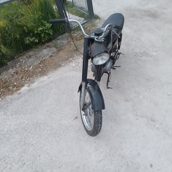 WSK 125 p motocykl m06 zabytek klasyk rok 1977 b1 b2 B3  jednoramówka garbuska 77r