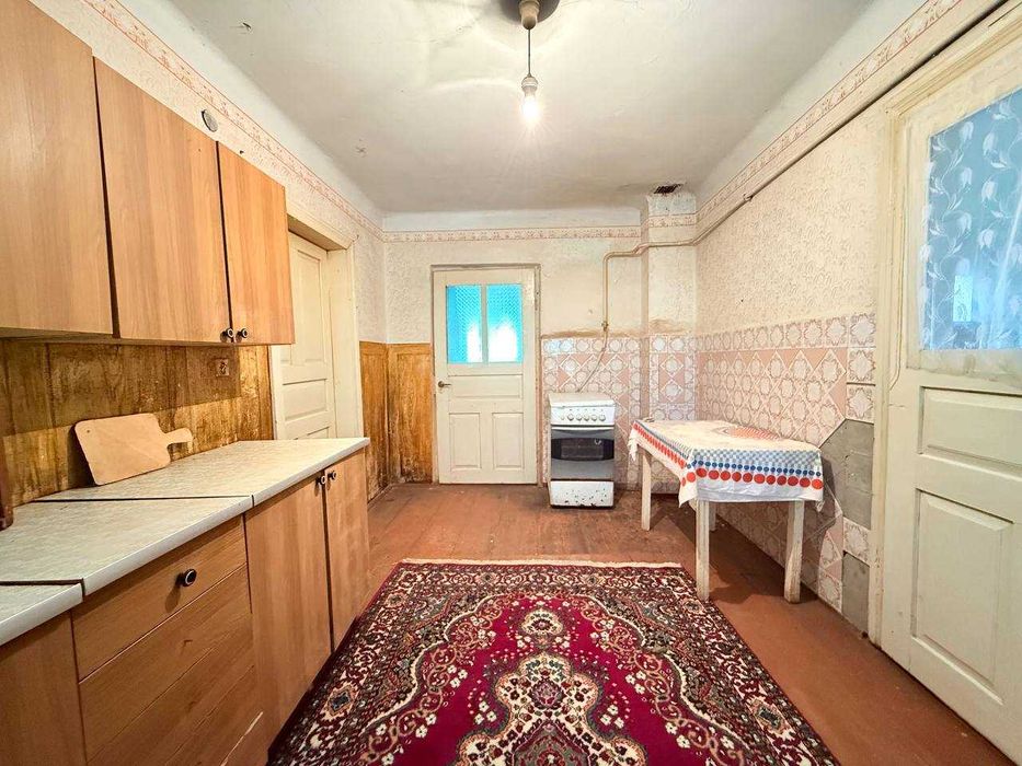 Продаж будинку с.Долішній Лужок