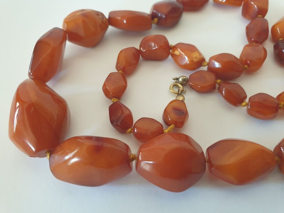 Fantástico colar vintage em âmbar "Butterscotch"