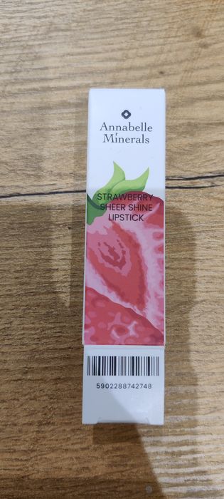 Szminka Annabelle minerals strawberry