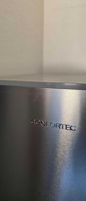 Vendo Frigorífico (comprei à 3 anos) esta como novo