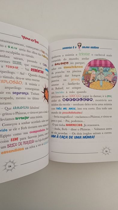 Livro phineas e Ferb Disney