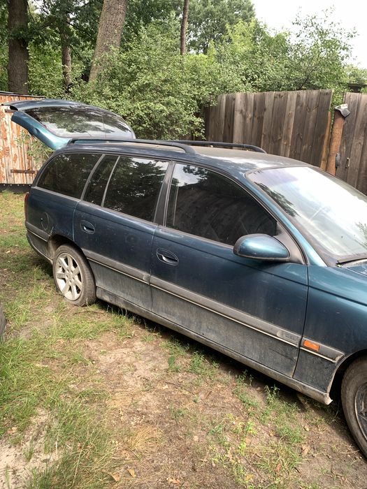 Продам запчастини на Opel Omega 6 2.0 v8 v16 генератор