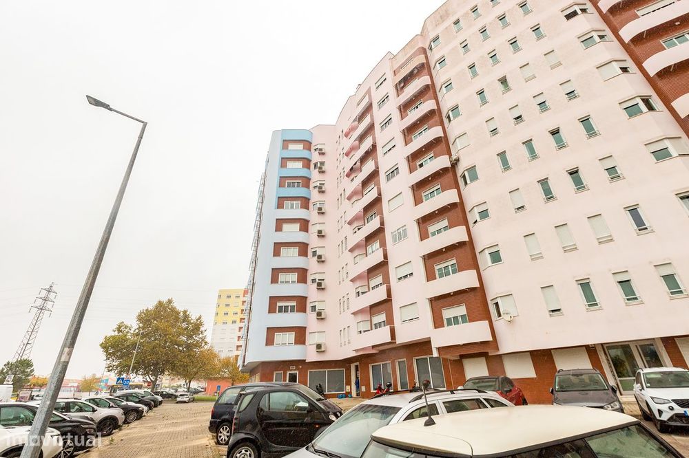 Apartamento T2, Corroios