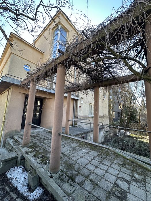 Продаж 2-кімнатної квартири біля Стрийського парку