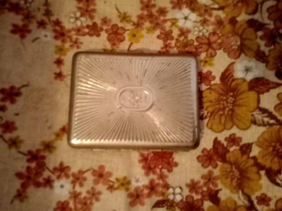 Коробка  бокс  футляр коробочка