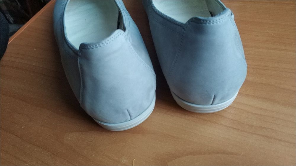 женскиеі кожаные туфли 41р,  26см