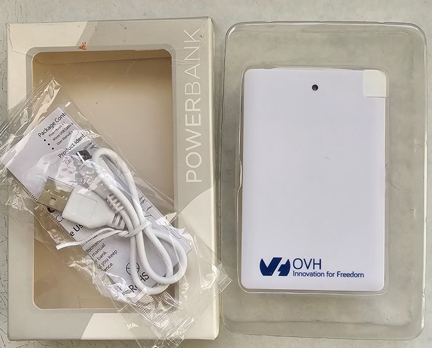 Зовнішній Power bank.