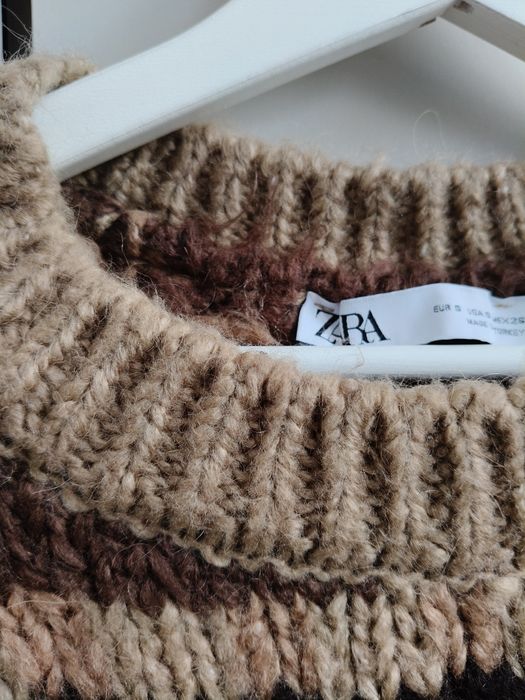 Wełniany sweter ZARA rozm. S