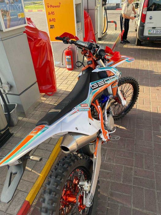 Продам мотоцикл GEON GNX250