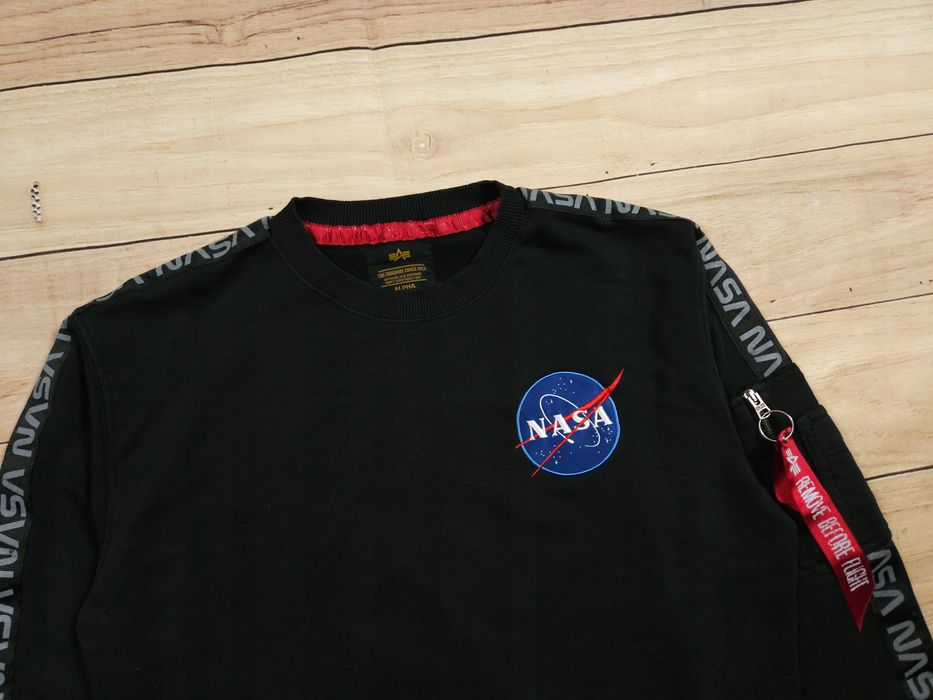 ALPHA INDUSTRIES Bluza Crewn Neck Czarna Logowana r. S
