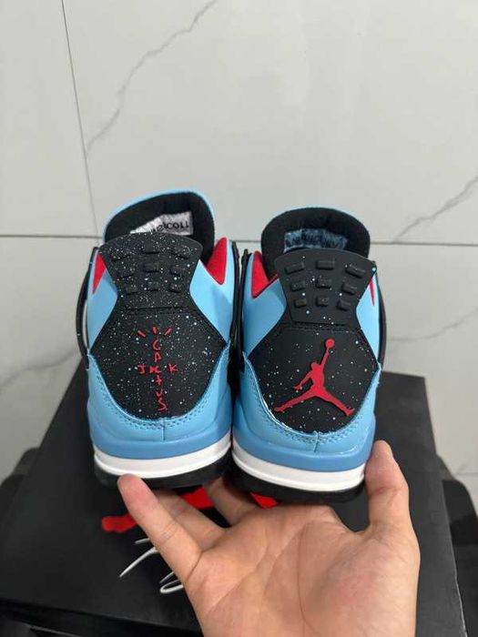Jordan 4 Retro Travis Scott Cactus Jack R.45