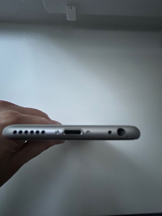 iPhone 6. 16gb. Apple