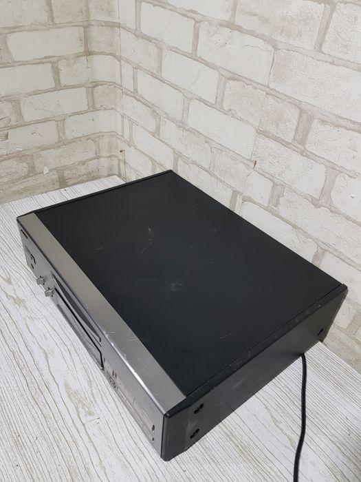Програвач CD дисків ONKYO DX 6870, б/у з Німеччини