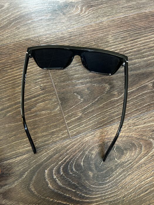 Czarne damskie okulary przeciwsłoneczne