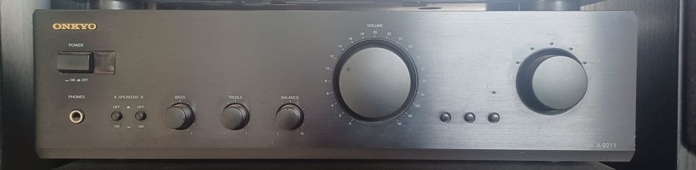Wzmacniacz ONKYO A-9211