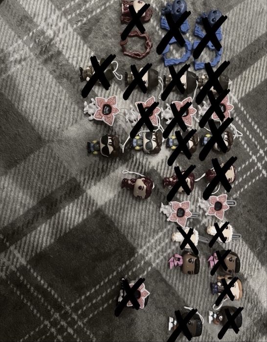 Дивні дива , очень странные дела ,stranger things,кіндер фігурки обмін