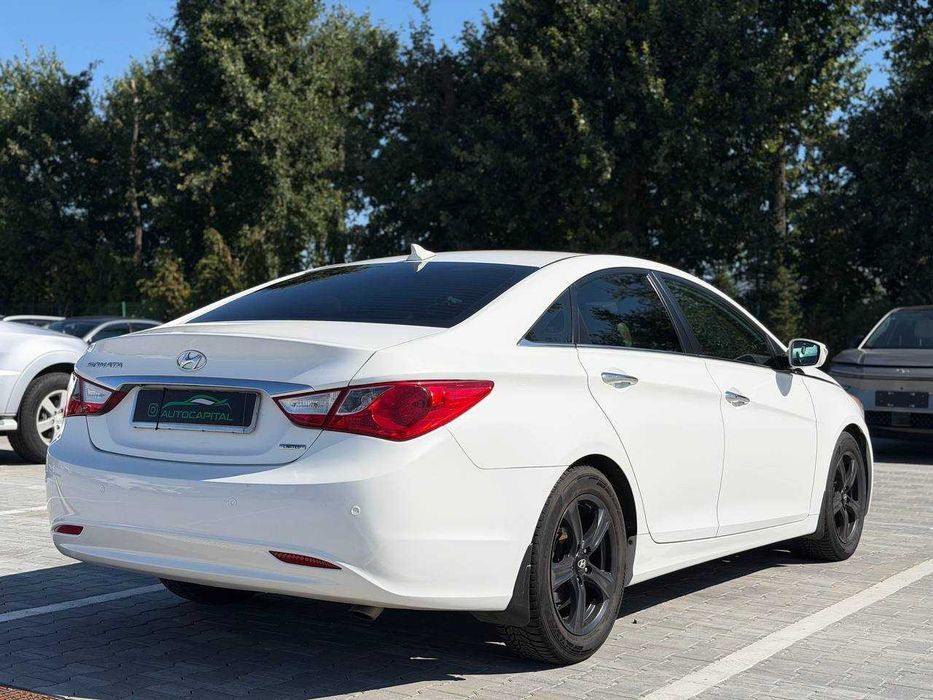 Hyundai Sonata 2013