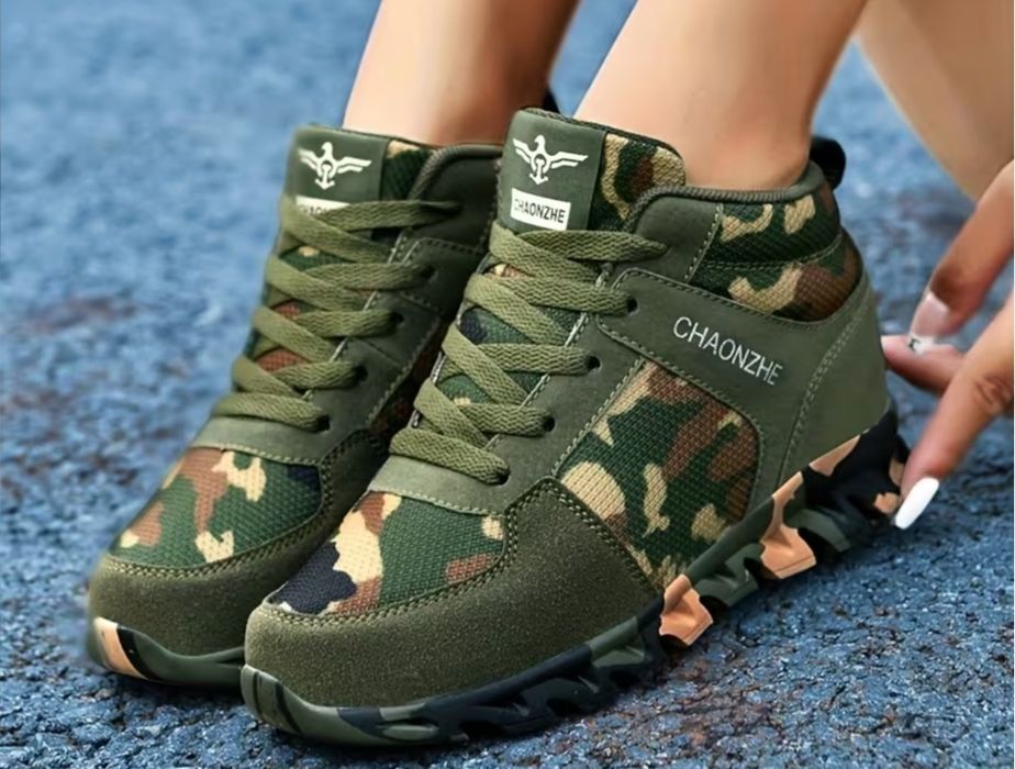 Zielone buty damskie sneakersy moro r 39 
Nowe