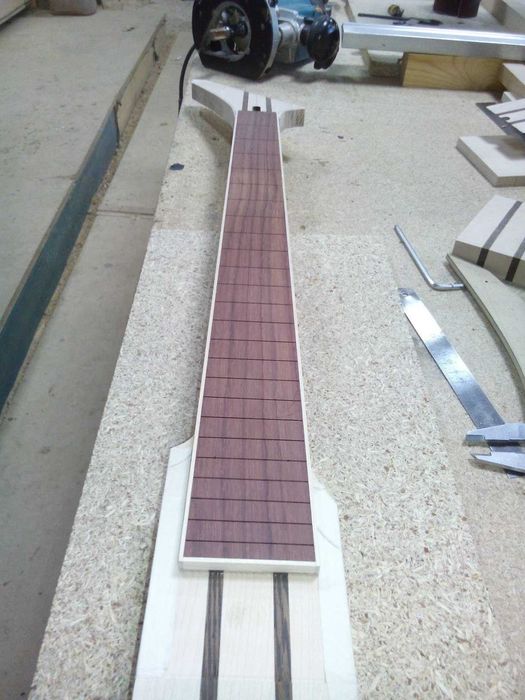 Gitara super stratocaster