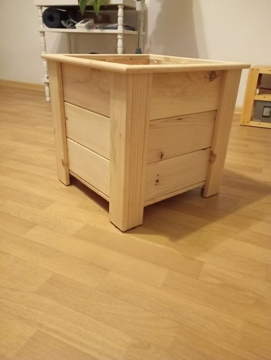 Donica drewniana 40x40