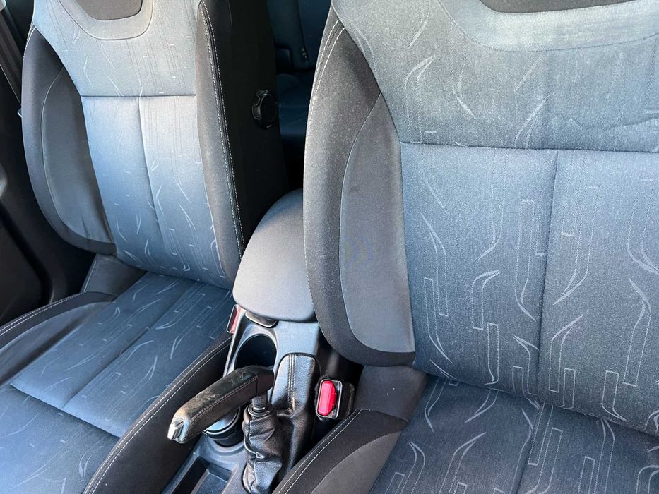 Citroen C4 1.6 HDI 2010 - C/ distribuição e FAP trocados