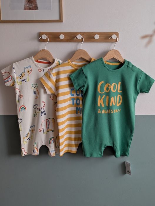 Rampersy George 80/86 piżamki krótki kombinezon chłopiec