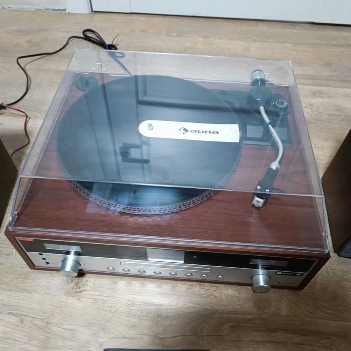 Стереосистема,Вініловий програвач Auna Birmingham DAB + CD FM USB BT!