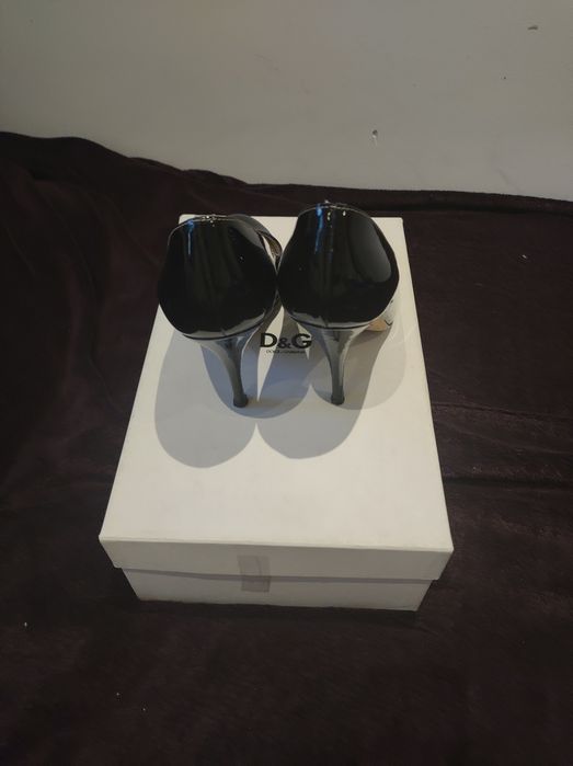 Buty damskie szpilki